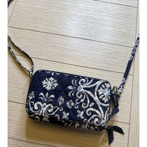 Vera Bradley Steel Blue Meddallion Lighten Up RFID 3-in-1 Adjustable Crossbody